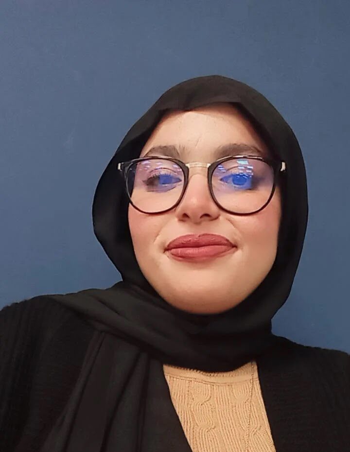 One of our FSL Tutors at LRDG, Rayane Zitouna